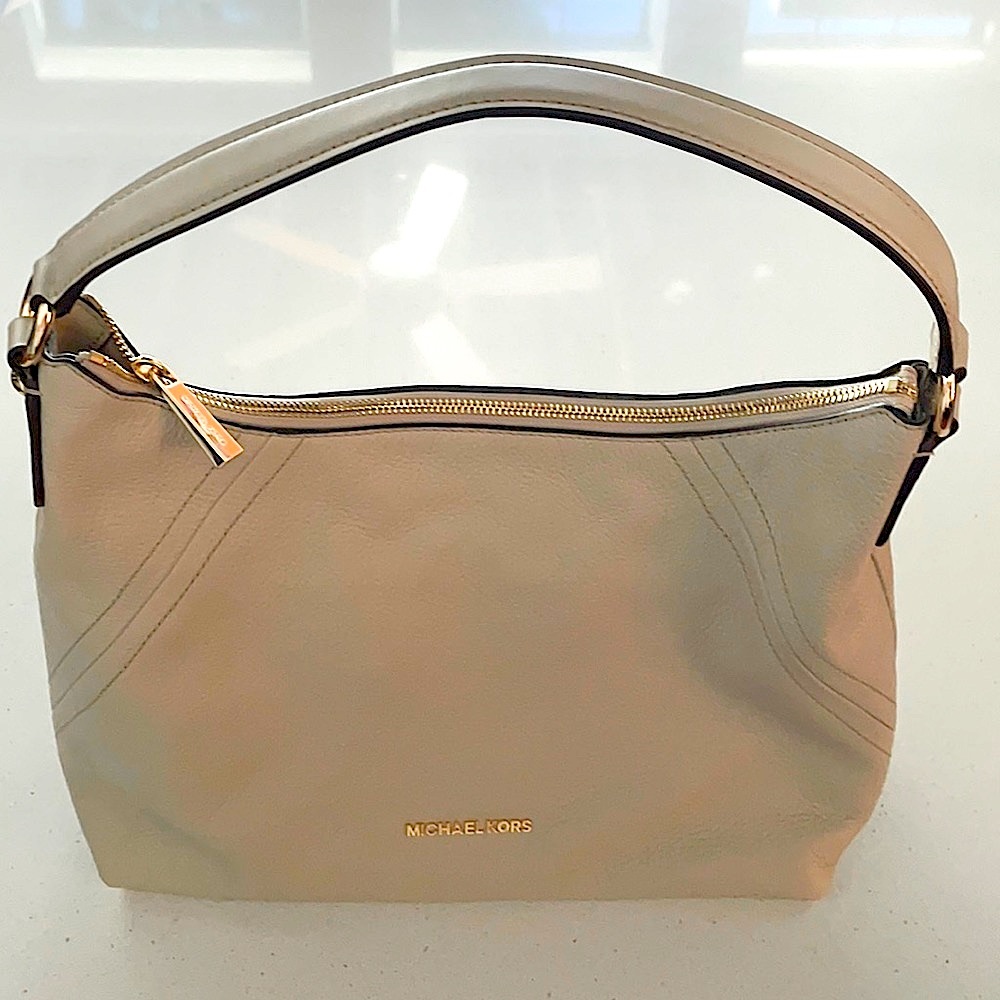 MK Perfect Fall Bag 🍂 NWT Michael Kors Large Aria